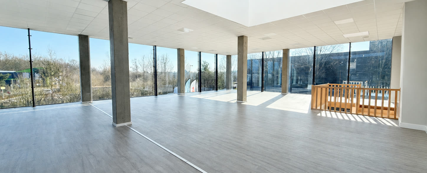 Bureaux à louer — Longueau — 230 m² R+1