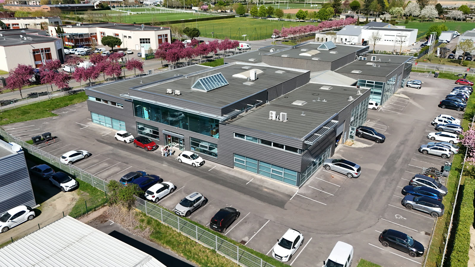 Activités à louer — Beauvais — 144 m² RDC